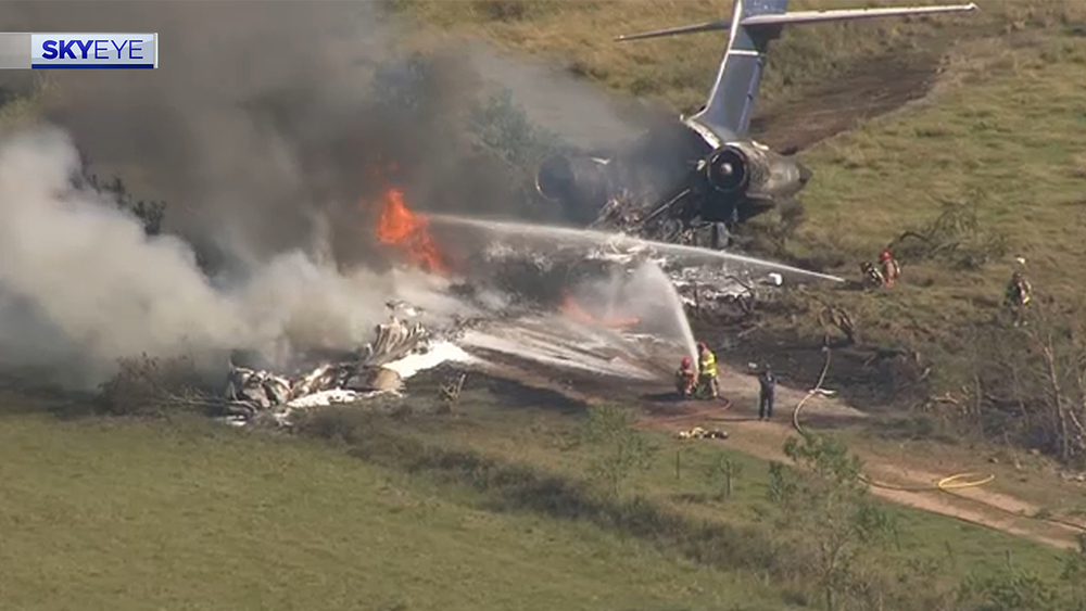 Plane goes down near Houston Executive Airport in Brookshire