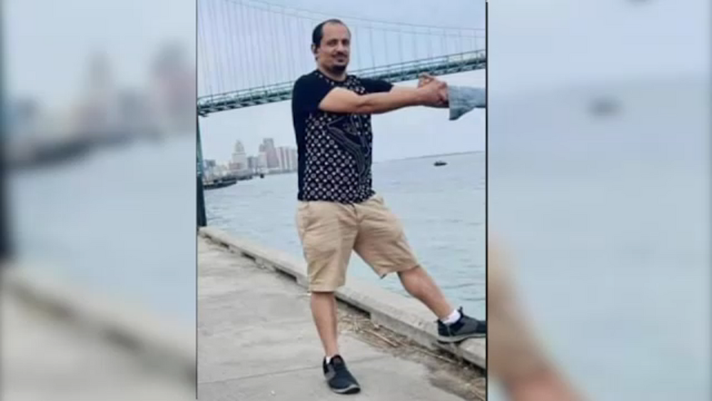 Deli worker killed chasing would-be robber from store
