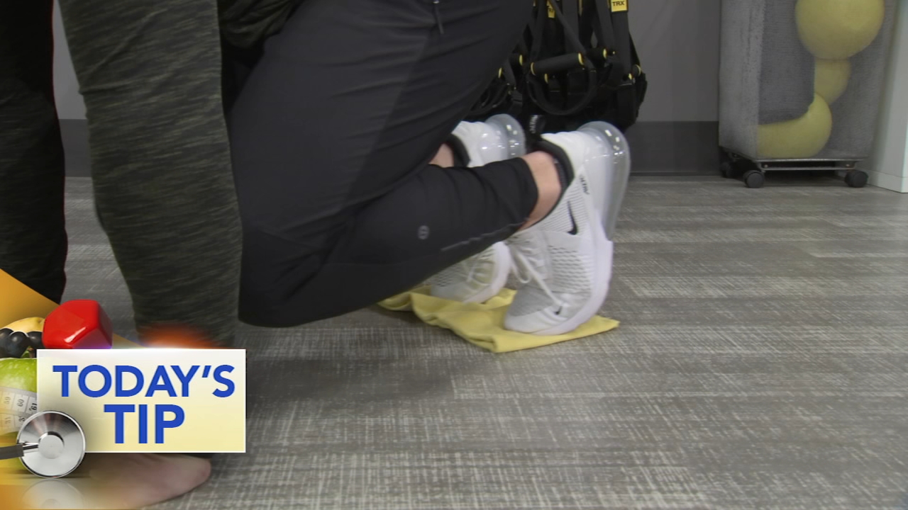 Dish towel plank - Today's Tip