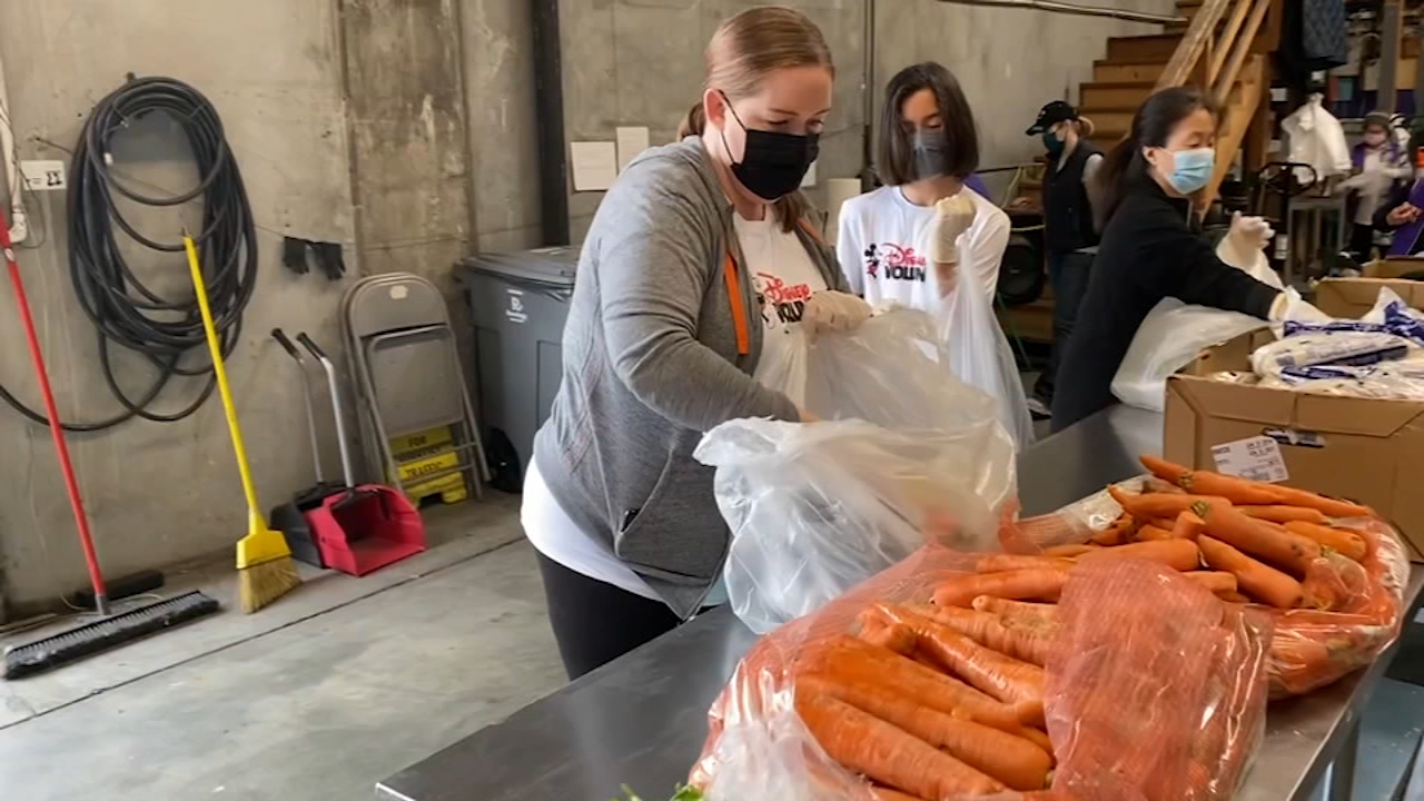 Disney, ABC7 volunteers partners with Feeding America 
