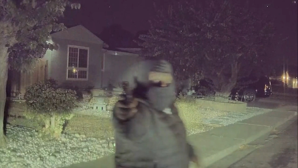 EXCLUSIVE: Bay Area photographer followed, robbed at gunpoint