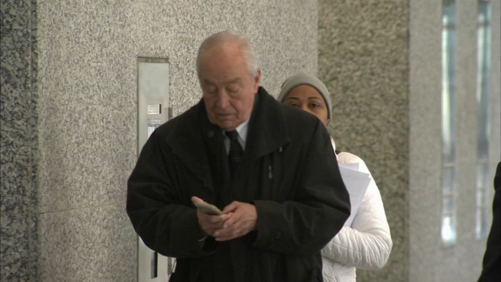 Ed Vrdolyak, former Chicago alderman, seeks prison release over COVID ...