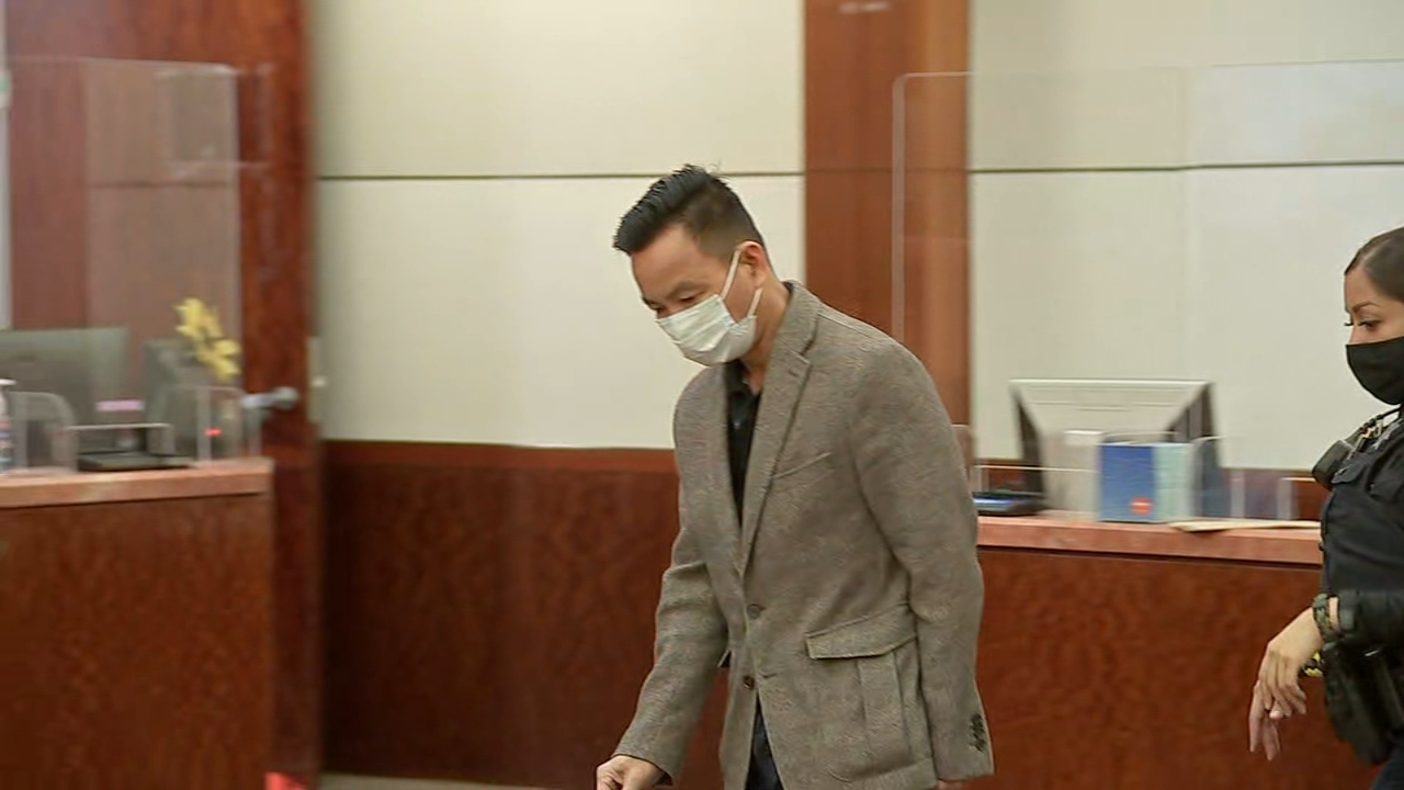 HPD officer accused of sexually assaulting girl appears in court