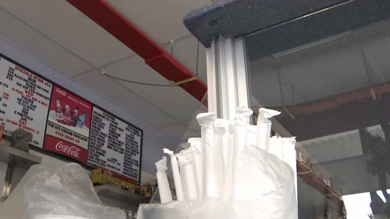 Plastic Pollution Plastic Straws Only Allowed By Request Under New State Law In New Jersey 6abc Philadelphia