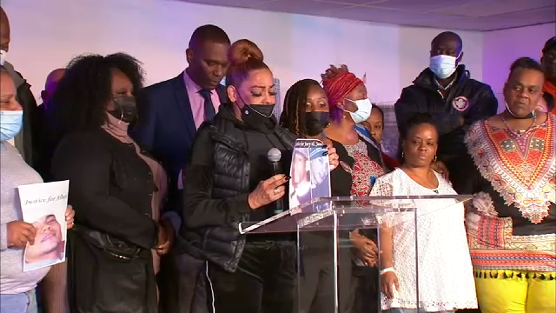 Emotional parents call on city to help solve cold case murders