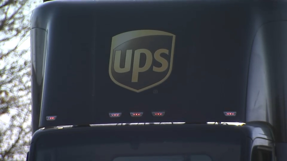 UPS seeks to hire 1,000 workers in Chicago area for holidays