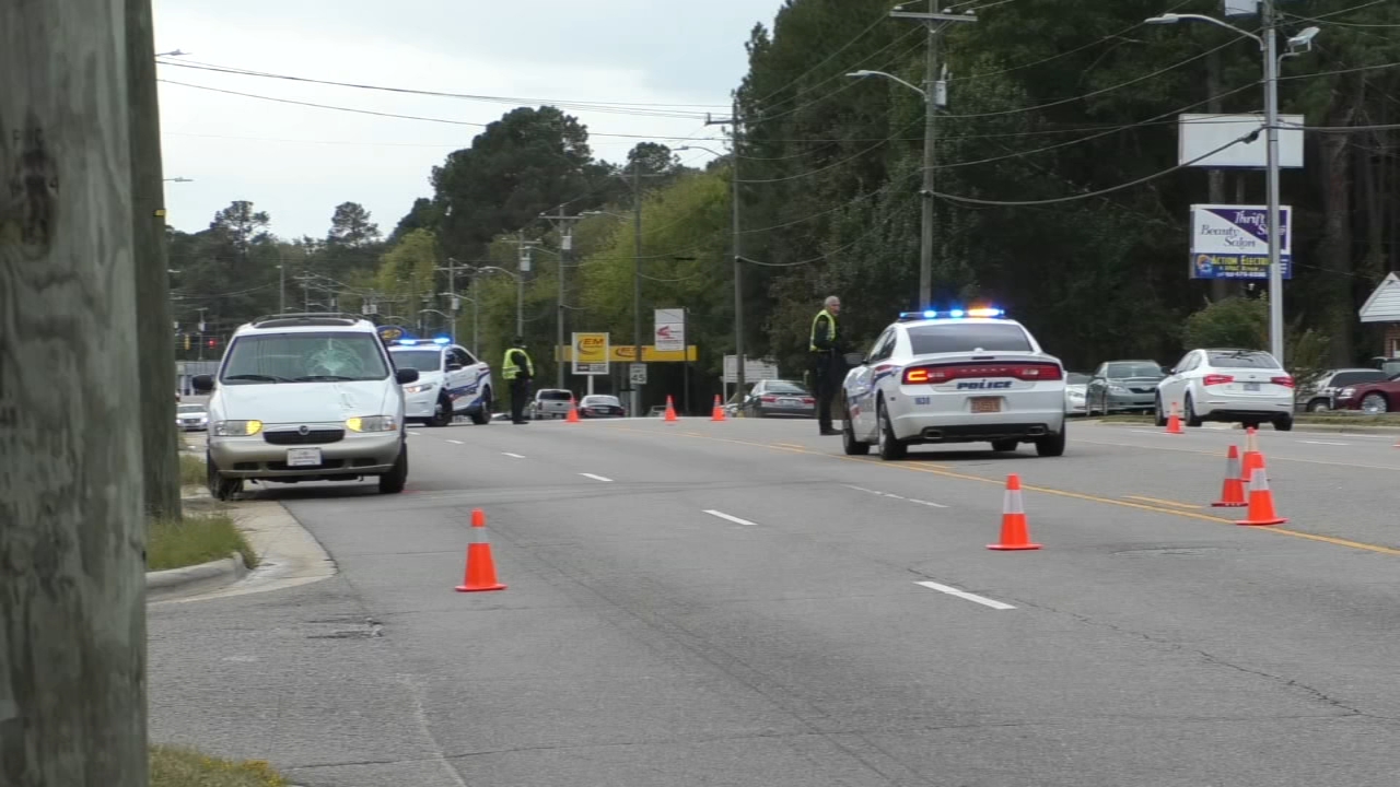 Fayetteville pedestrian seriously injured in crash