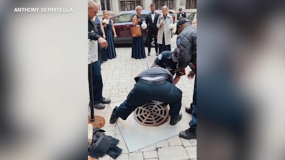 Chicago firefighters rescue groom's wedding ring from sewer
