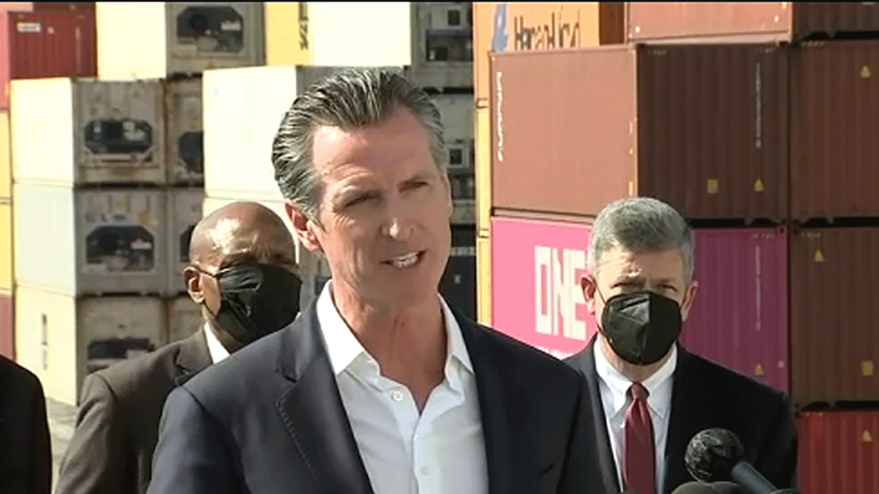 Newsom supports Biden's demand for FTC probe on high gas prices
