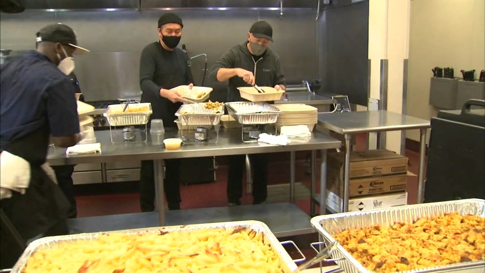 Free Turkey Giveaway Chicago Aldermen Businesses Host Giveaways Ahead free-turkey-giveaway-chicago-aldermen-businesses-host-giveaways-ahead