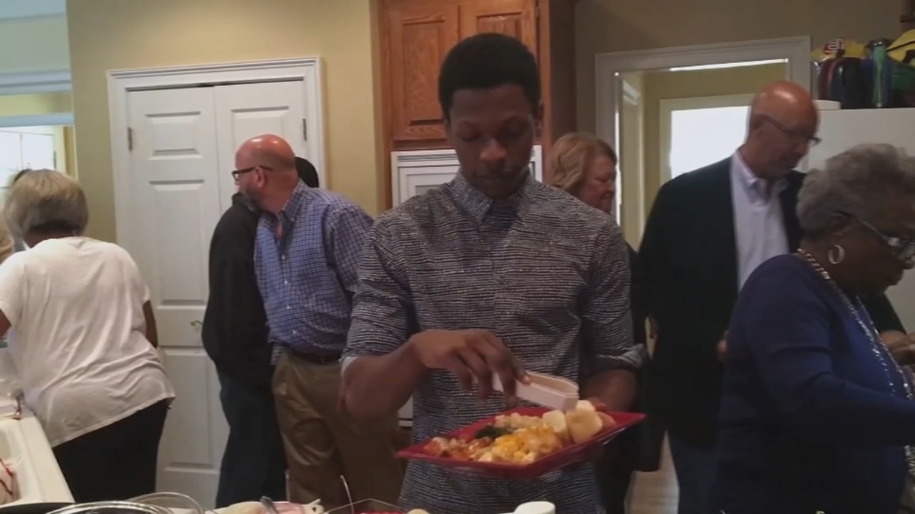 Expert advice to keep COVID-19 away from Thanksgiving