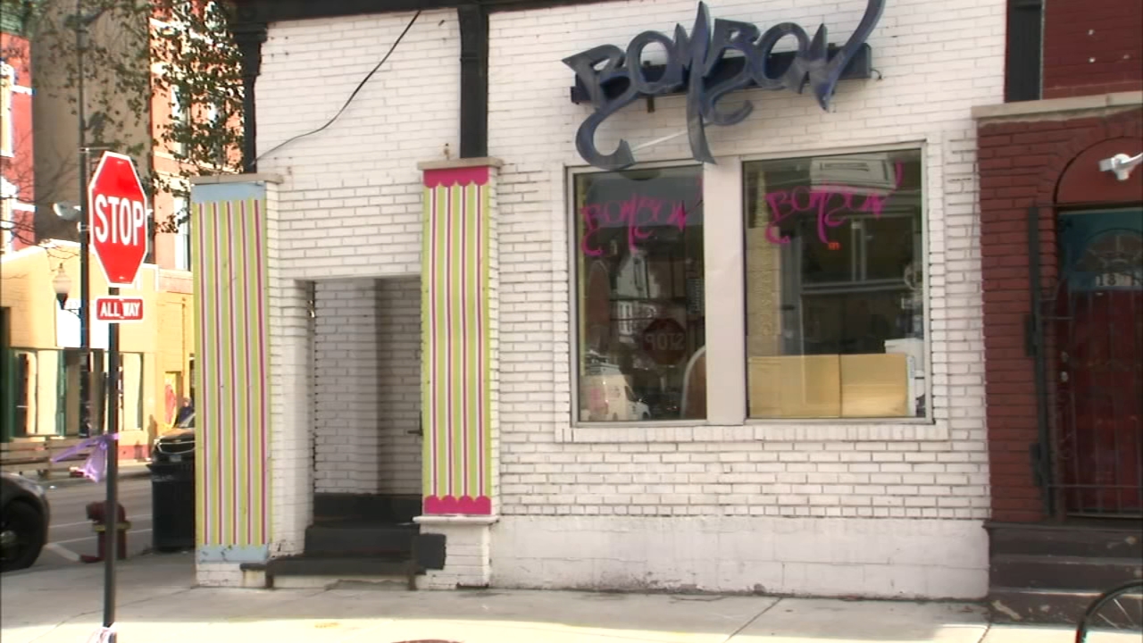 Watch: Thieves burglarize Pilsen restaurants overnight
