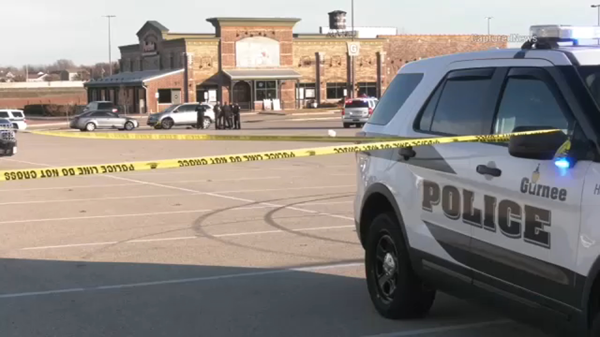 Gurnee Mills shooting leaves Zion man, 26, dead, police say