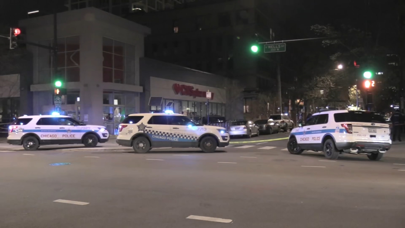 Chicago shooting leaves 2 hurt on Huron in River North, CPD says ABC7