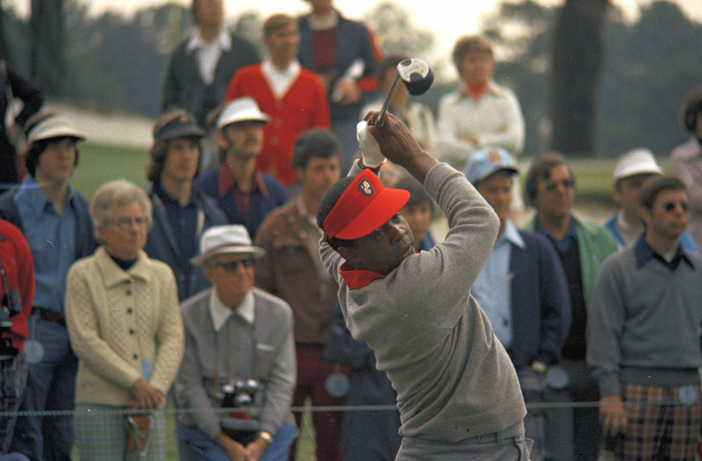 Lee Elder, 1st Black golfer to play Masters, dies at age 87