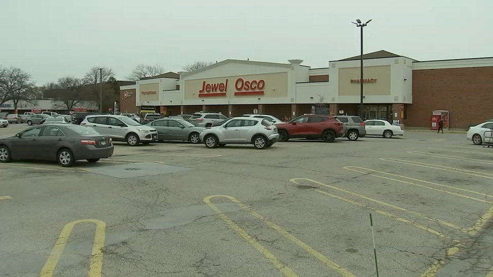 Chicago police arrest boy, 11, in recent carjacking