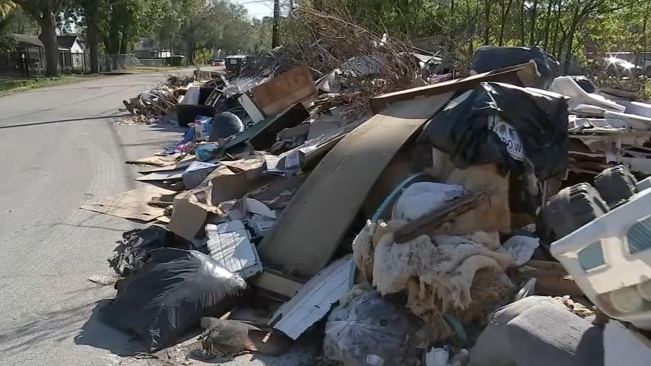 Neighbors tired of piles of trash in Kashmere Gardens