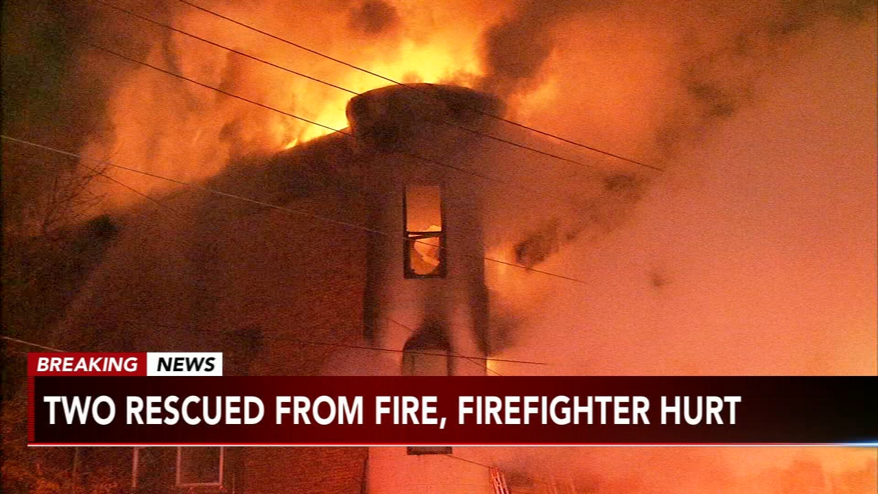 2 rescued, firefighter injured in Spring Garden fire