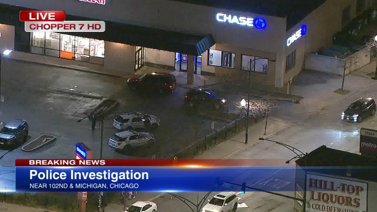 Woman fires gun at armed suspects in Roseland: CPD