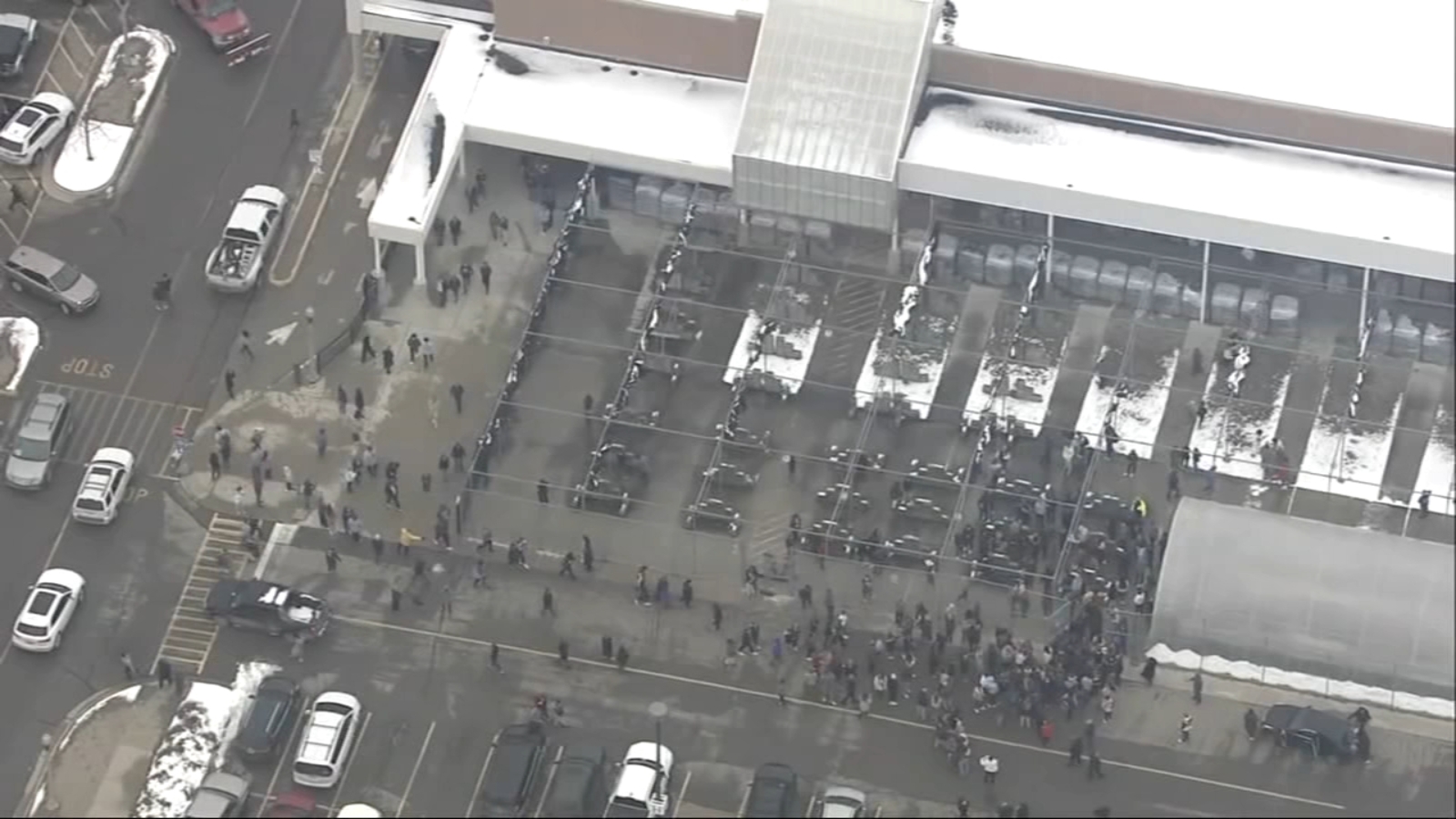 Oxford High School shooting Student kills 3, wounds 6 at Michigan