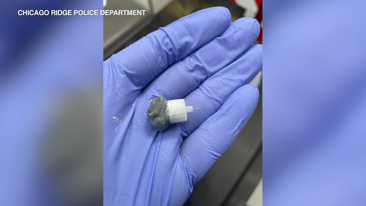 Needle attached to gas pump injures man in Chicago Ridge