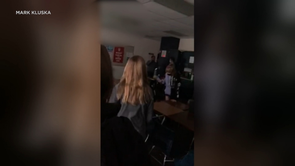 Law enforcement, not suspect, knocked on door in MI shooting video