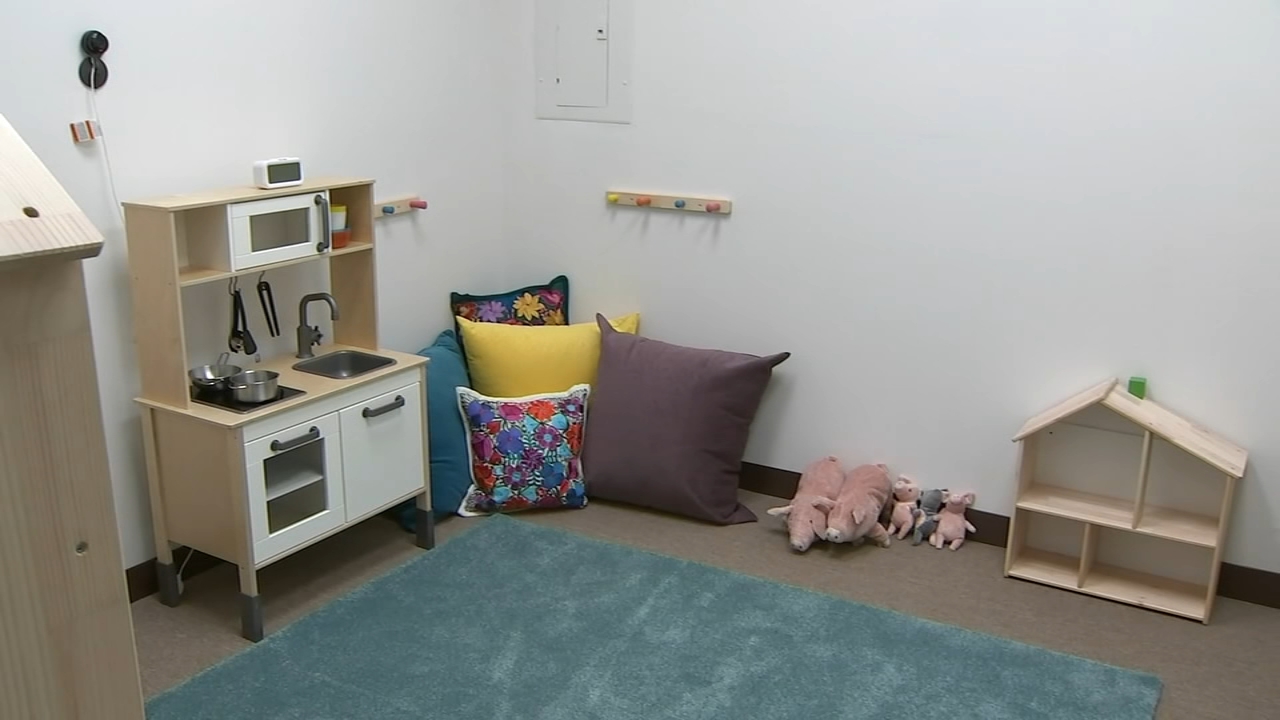 Little Village Erikson Institute opens for in-person services