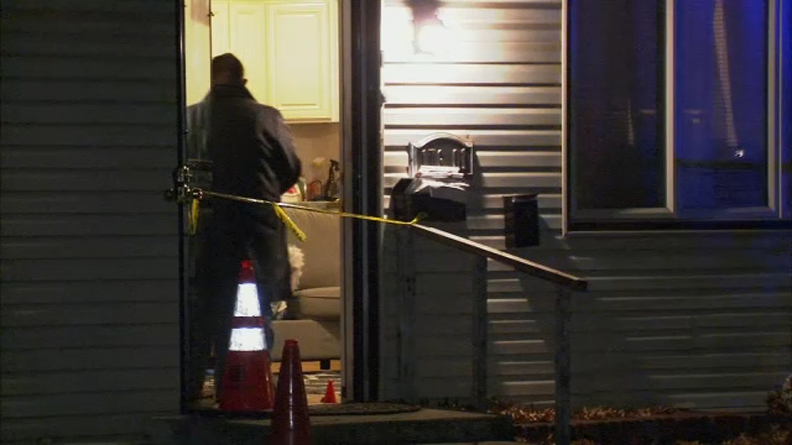 4 wanted in fatal shooting of man, injury of another in Jamaica, Queens