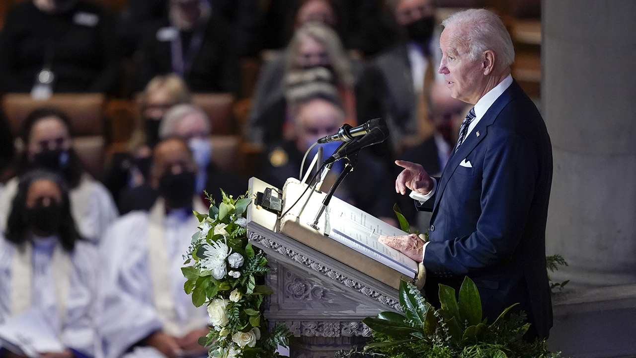 Biden eulogizes late Sen. Bob Dole during his funeral services