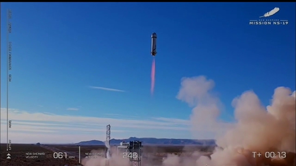 Michael Strahan blasts off into space