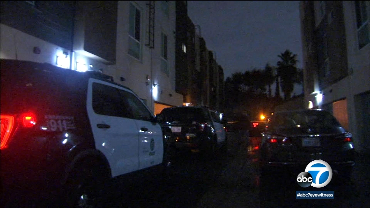 Man shot and wounded in Van Nuys home invasion robbery