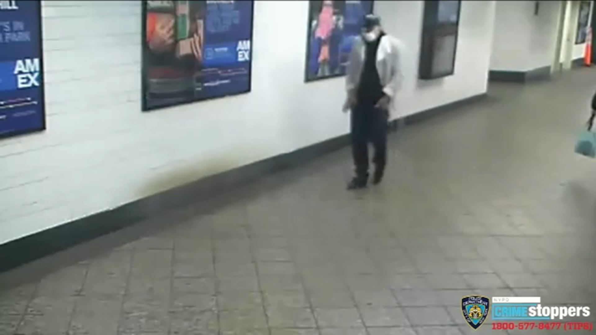 Search for man who pushed another man onto subway tracks