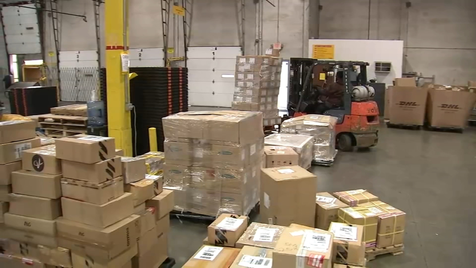 Free shipping day DHL facility in Franklin Park in high gear to