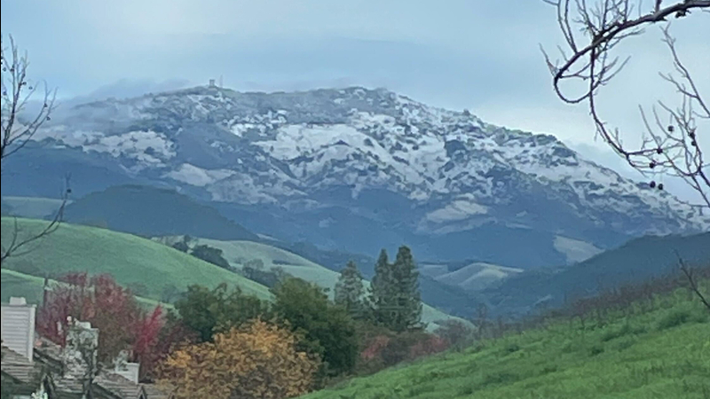 Rare Snow Falls On Bay Area Mountains During Atmospheric River Abc7 San Francisco
