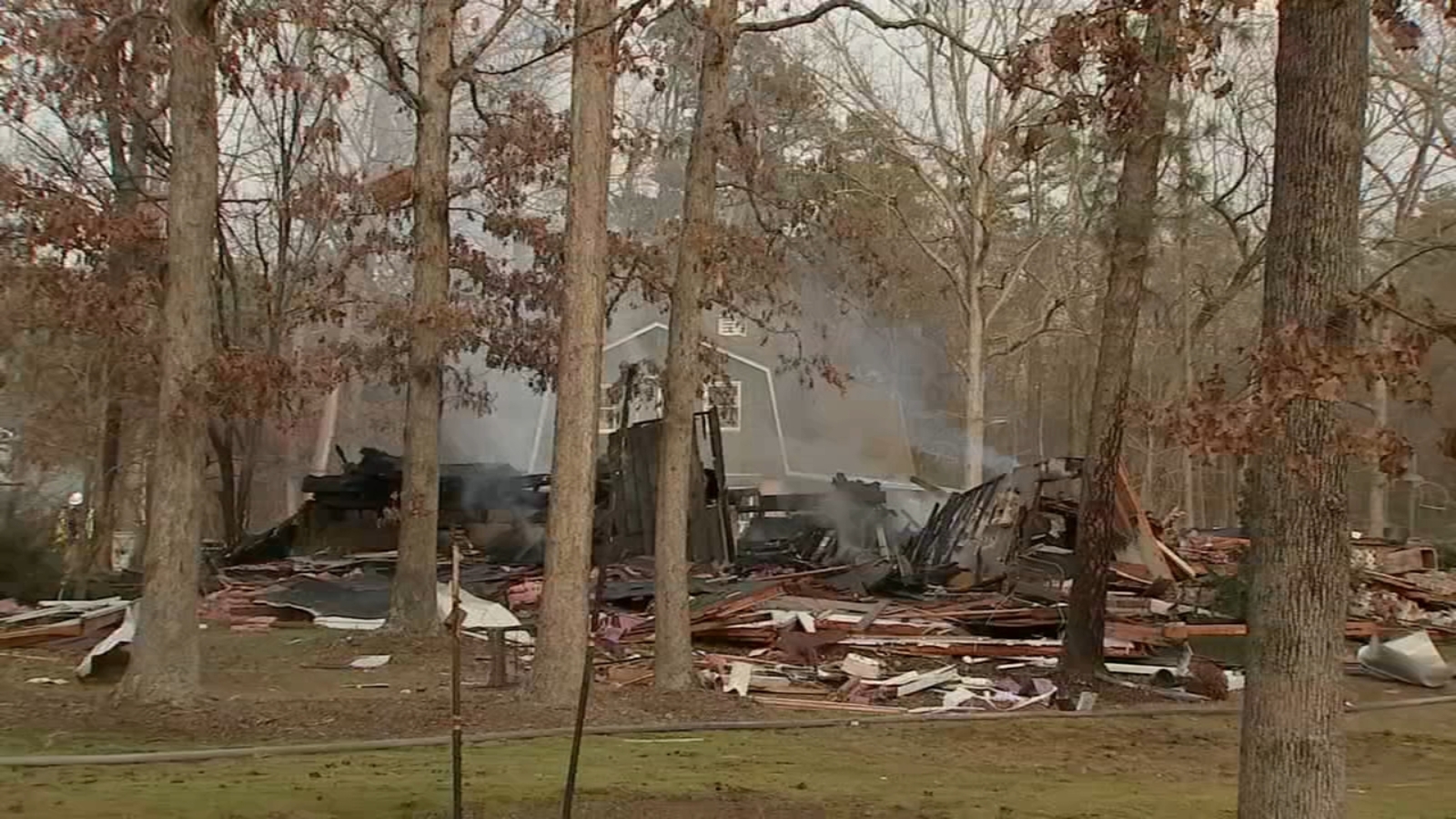 Vineland, New Jersey house explosion leaves 2 injured on Cornucopia