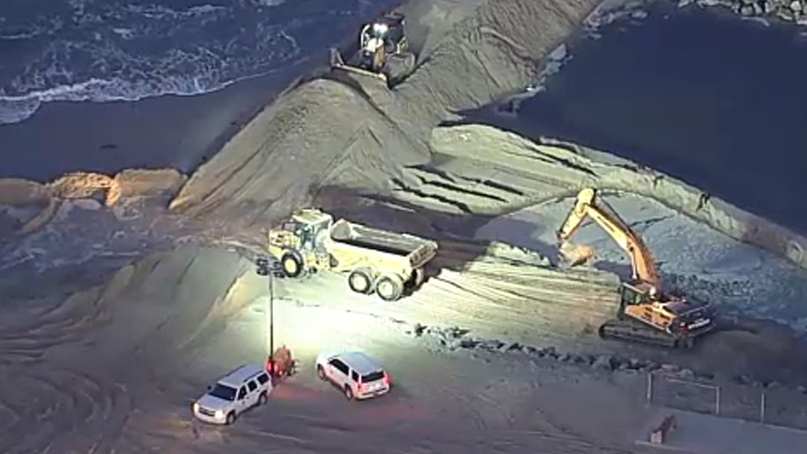 Sheen reported off Bolsa Chica State Beach ABC7 Los Angeles