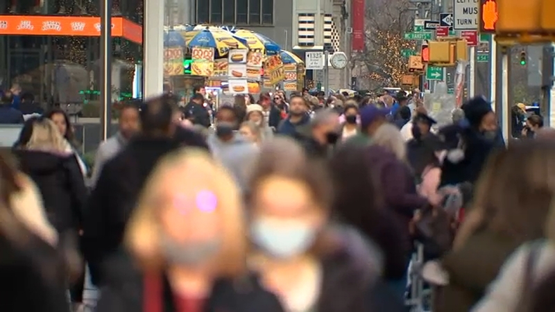 Covid Update New York State Sets New Pandemic Case Record As Testing Demand Soars New Measures Implemented In Nyc Abc7 New York