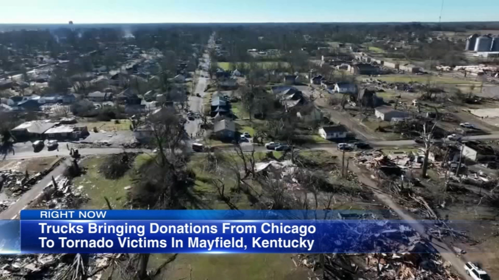 Semi trucks depart Chicago, Illinois for Mayfield, Kentucky after December 2021 tornado causes