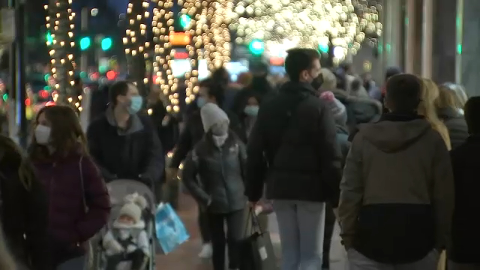 COVID holiday concerns as cases surge