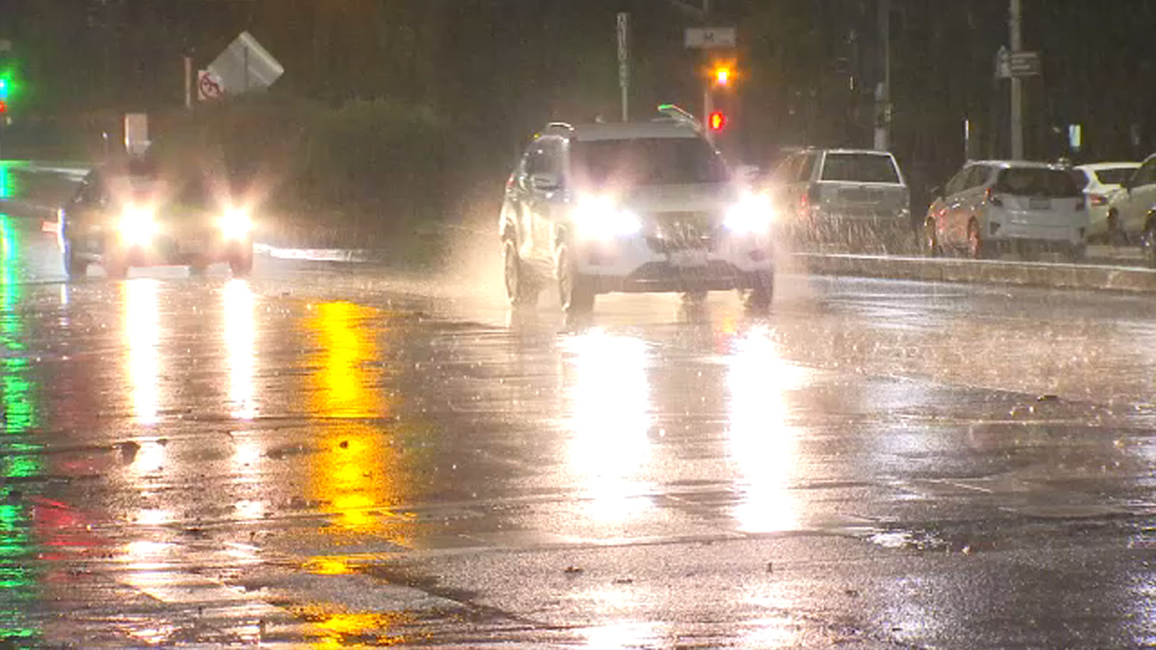 Rain, snow move into Central CA as travelers head out for holidays