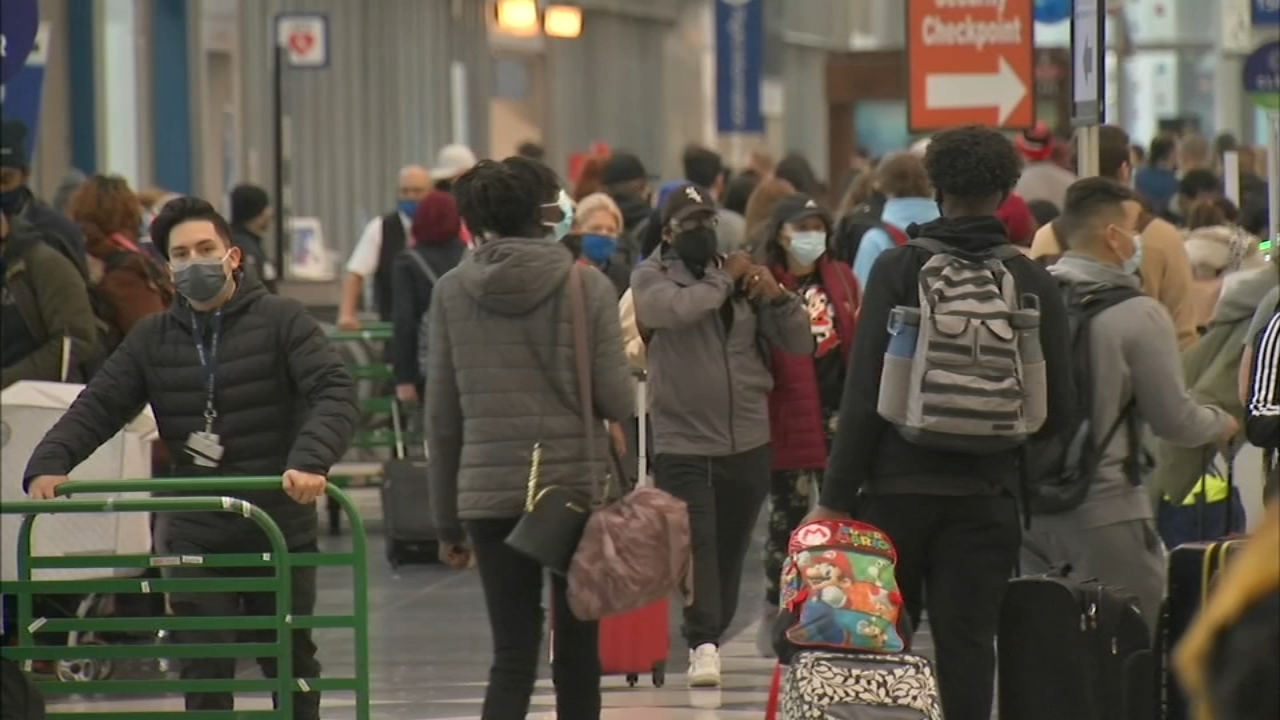 Despite COVID surge, millions still traveling by air, road this holiday season