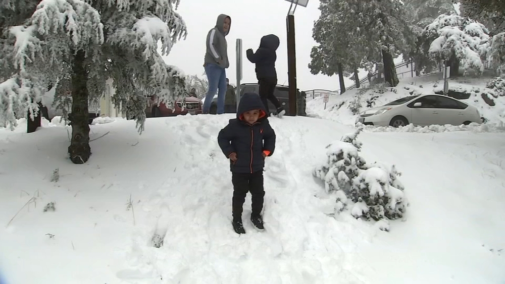 Bay Area residents enjoy rare snow on Mt. Hamilton