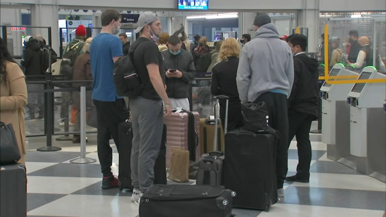 Last Flight Issue Flight status: Cancellation of flights at O'Hare, Midway continue as ...