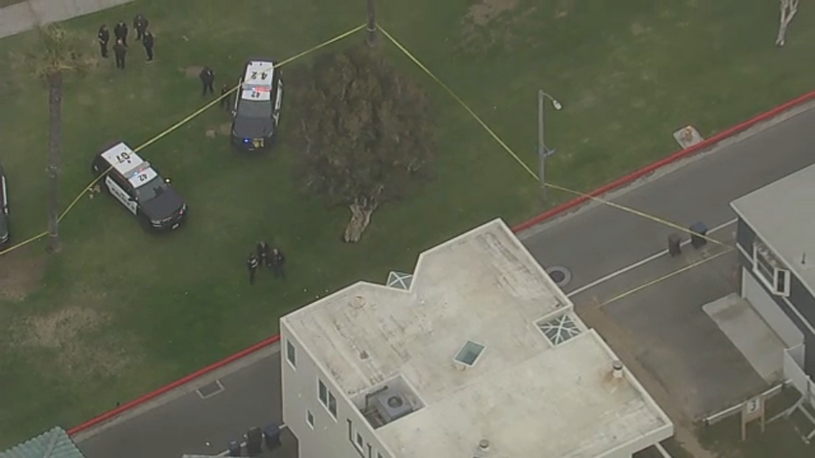 2 injured in officerinvolved shooting in Huntington Beach ABC7 Los