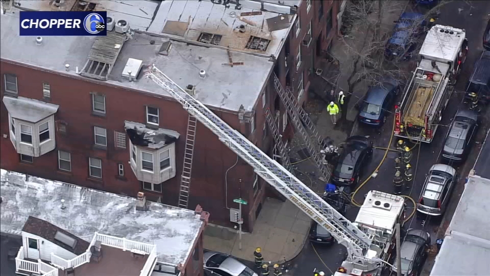 Chopper 6 over fatal fire in Fairmount
