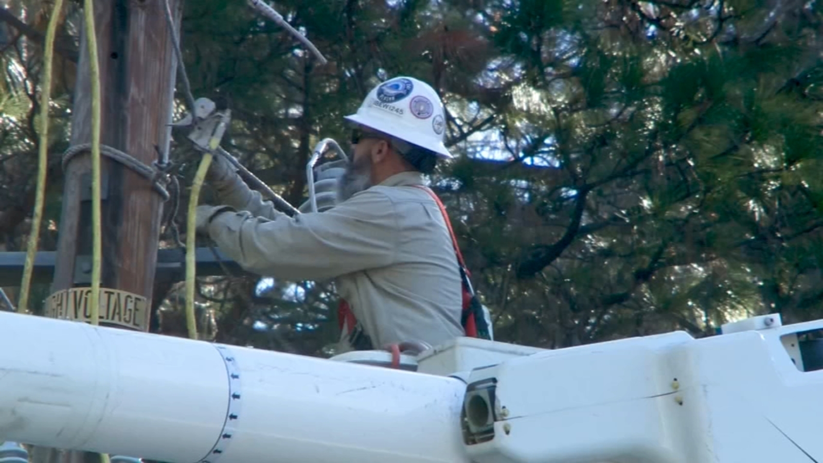 Thousands of Sierra Nevada residents remain without power after ...