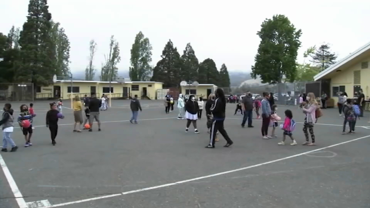 Oakland teachers to stage another 'sickout' over COVID safety