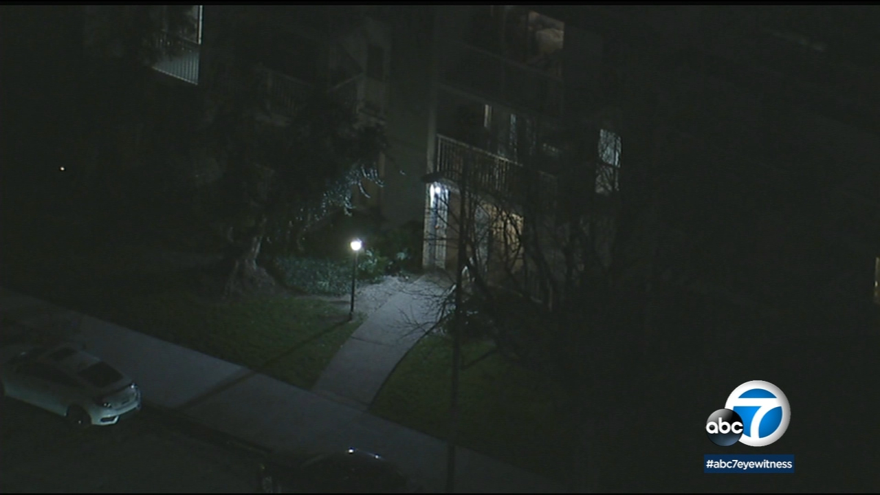 3 found dead in Woodland Hills apartment