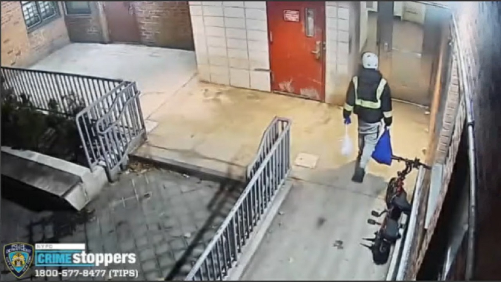 Man who posed as food delivery worker in East Village wanted in deadly ...