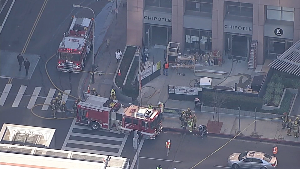 Fire tears through restaurant in downtown LA high-rise building